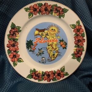 Florida Souvenir Plate with Floral Design